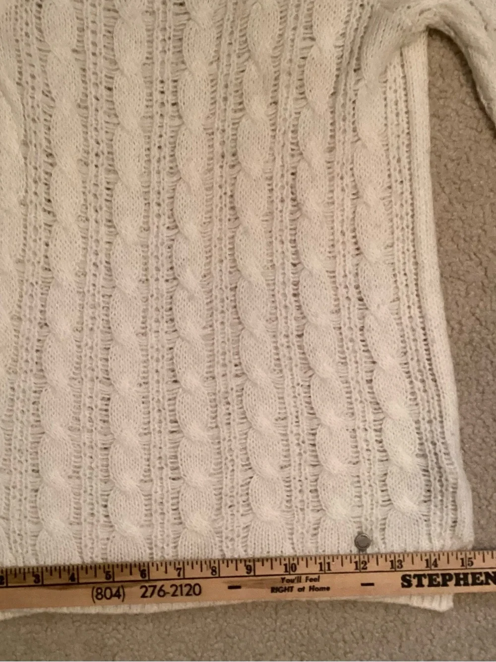 Abercrombie & Fitch Kids Cream Cable Knit Pullover Sweater Size S
